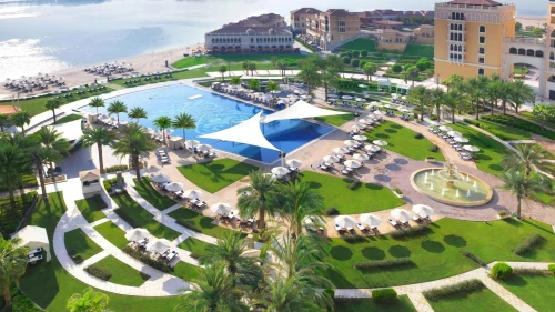 The Ritz-Carlton Abu Dhabi, Grand Canal
