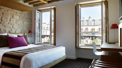 Select Hotel