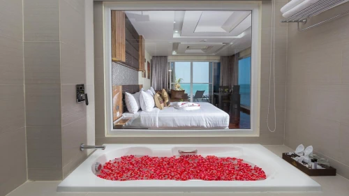 Royal Beach Boutique Resort & Spa Koh Samui
