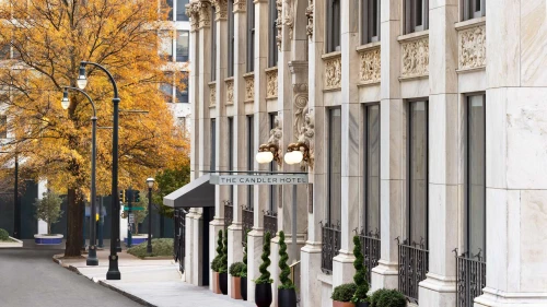 The Candler Hotel Atlanta, Curio Collection by Hilton